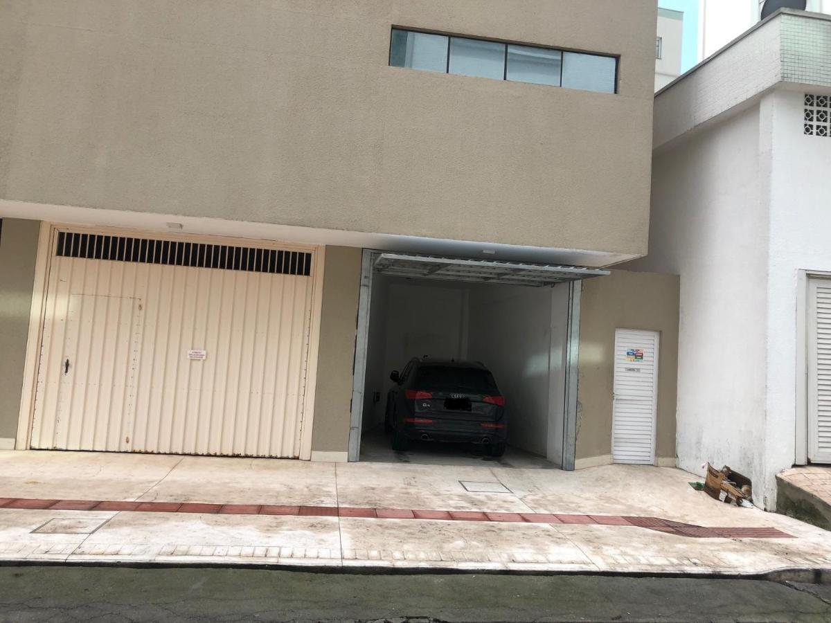 FRENTE MAR PÉ NA AREIA, na Av Atlântica Balneario Camboriu Exterior foto